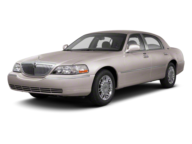 2011 Lincoln Town Car Signature Limited's photo