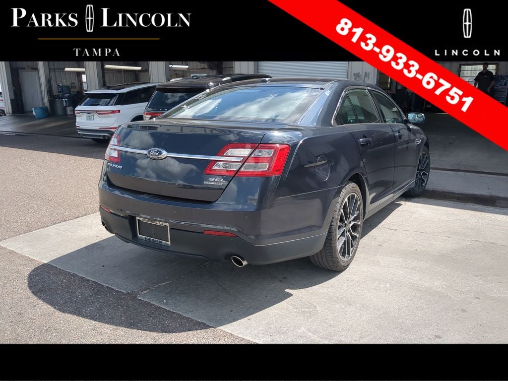 2017 Ford Taurus SEL