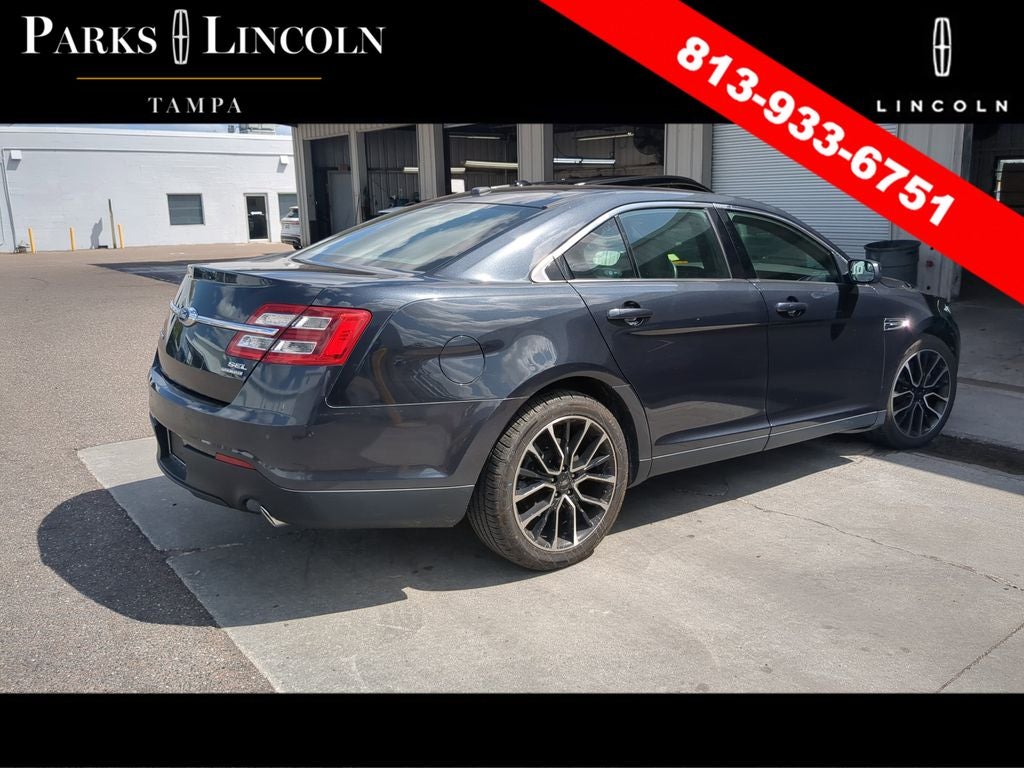 2017 Ford Taurus SEL