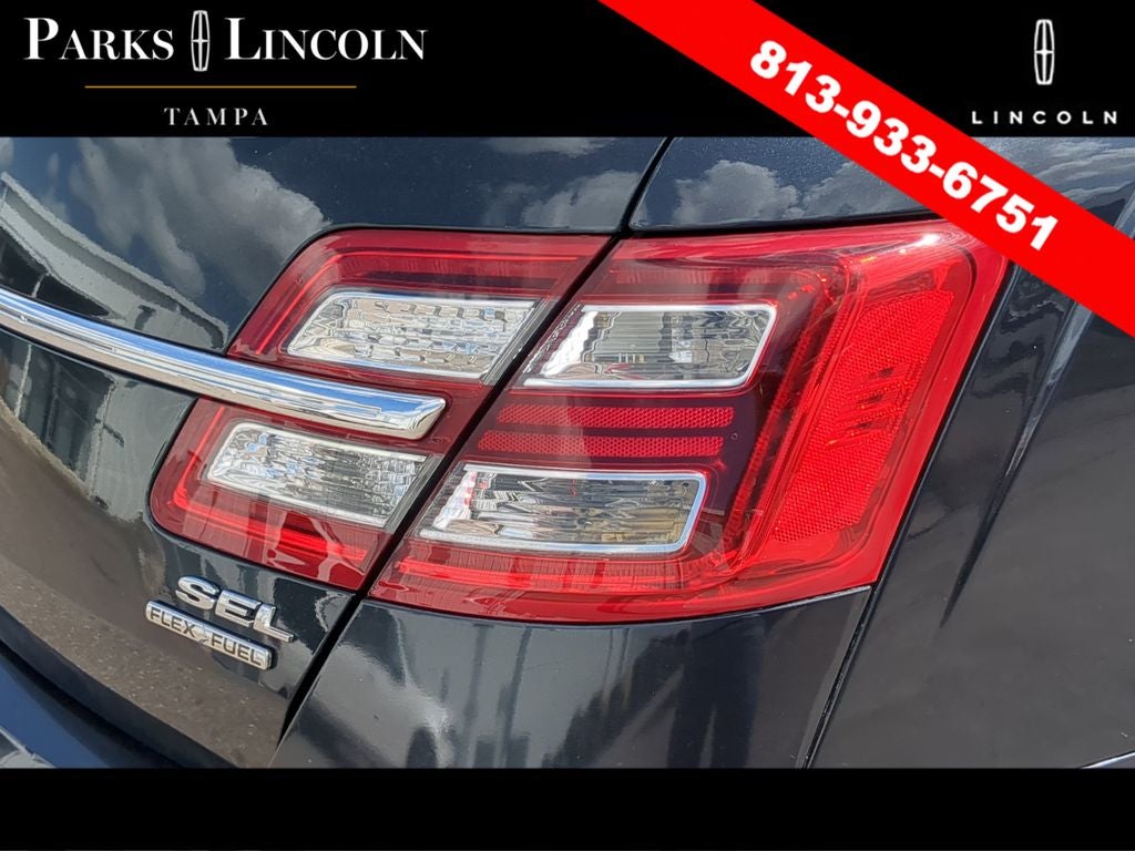 2017 Ford Taurus SEL