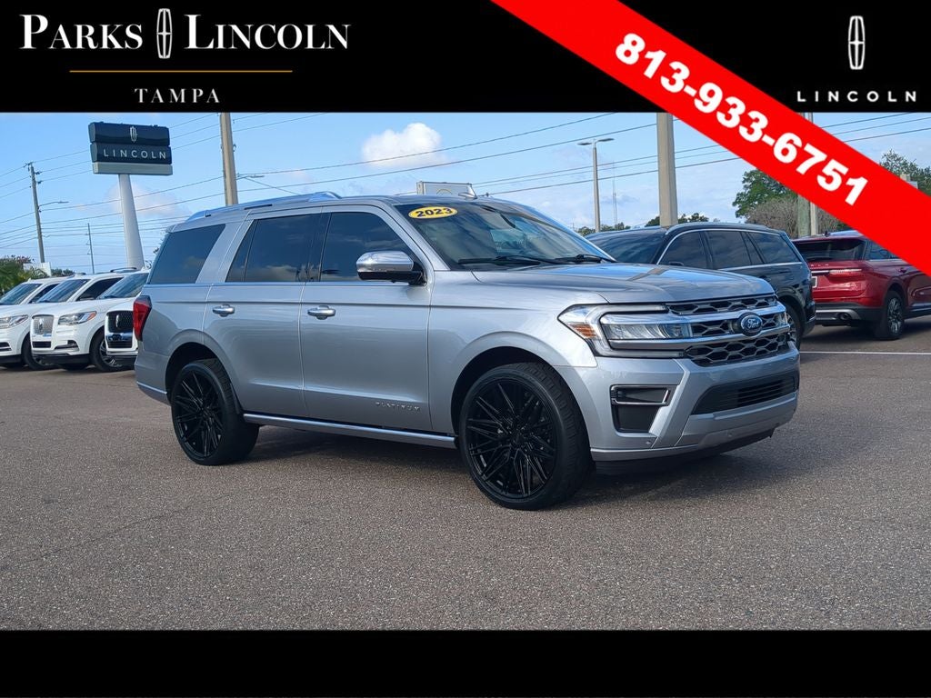 2023 Ford Expedition Platinum's photo