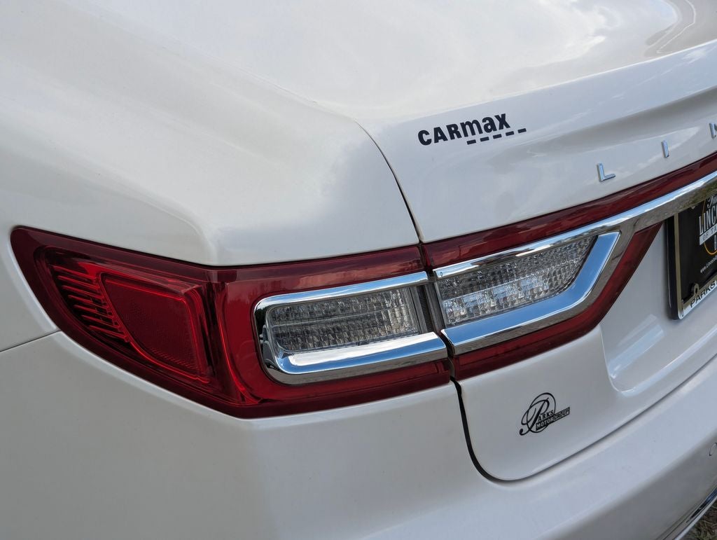 2017 Lincoln Continental Reserve