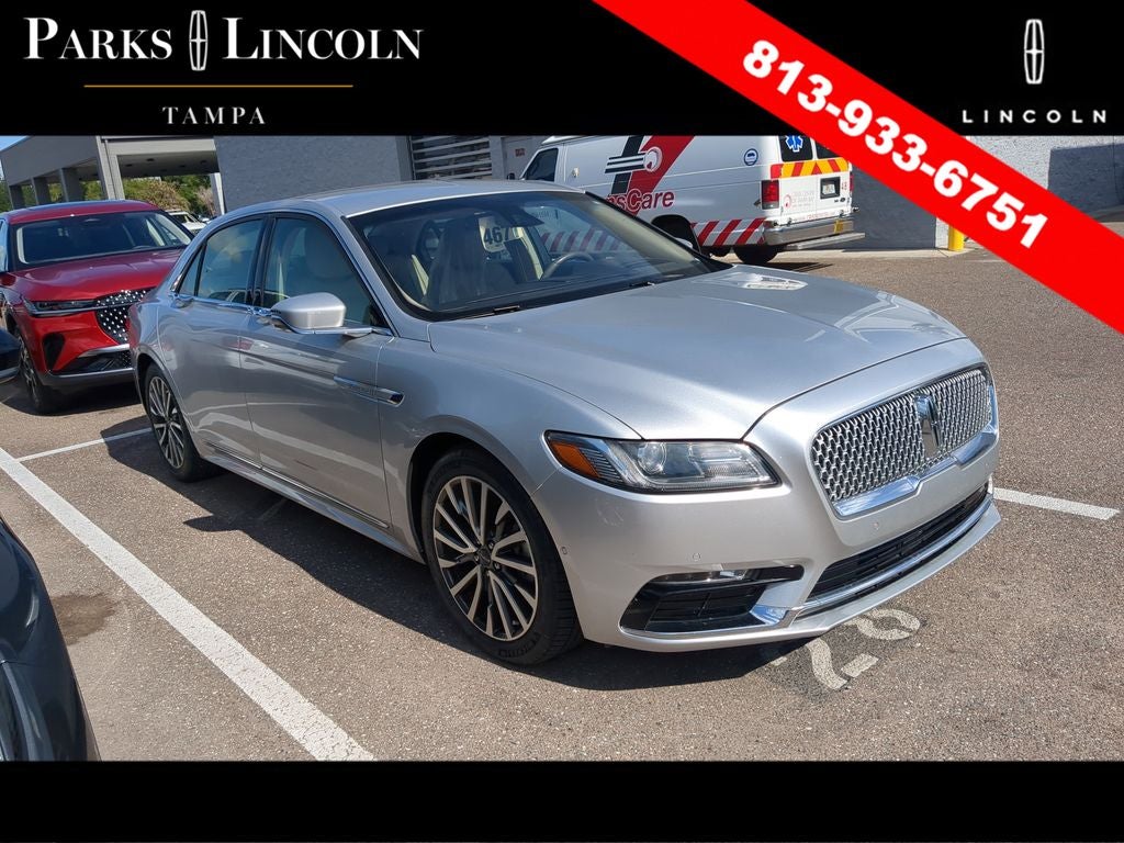 2018 Lincoln Continental Select FWD's photo