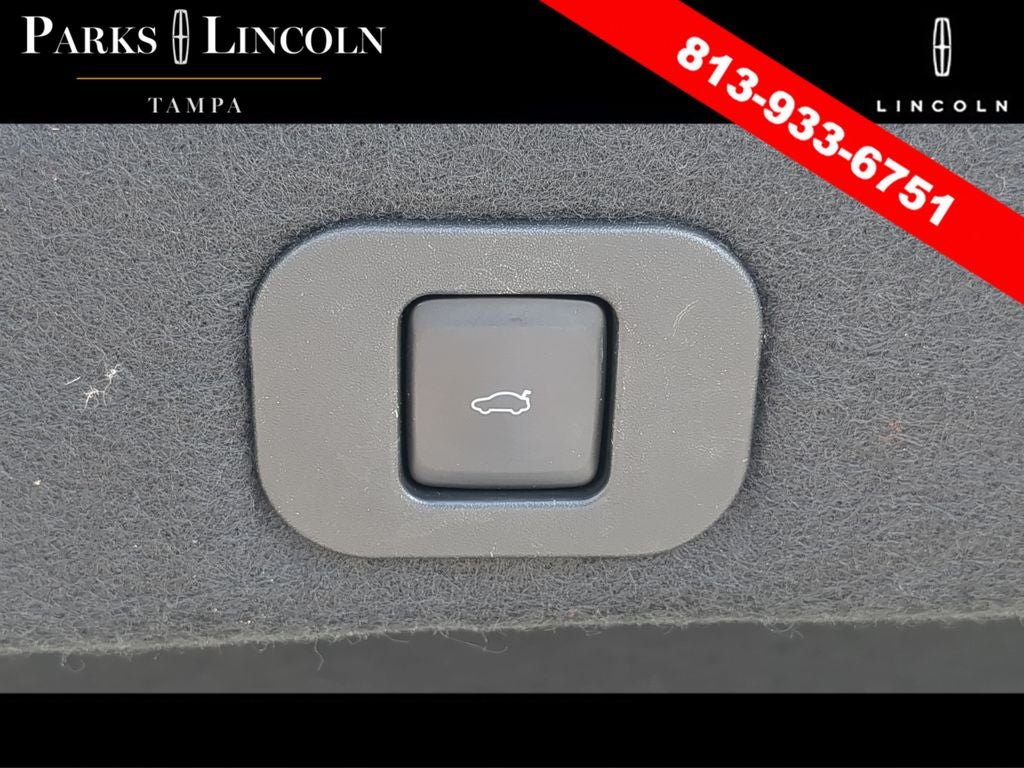 2018 Lincoln Continental Select