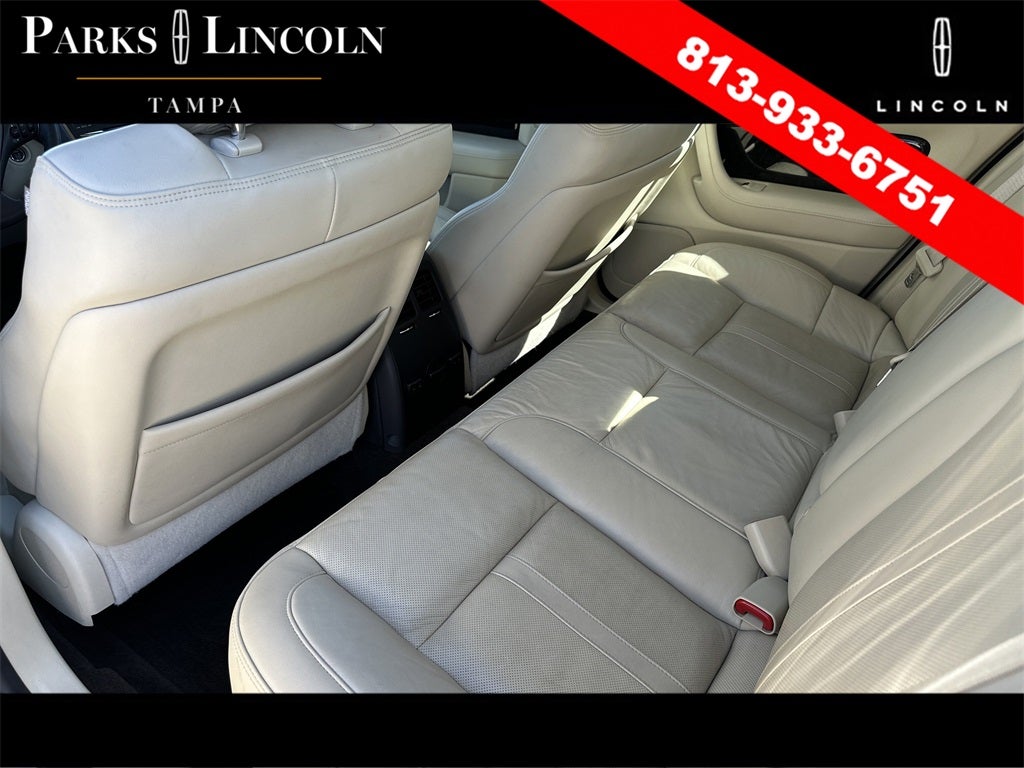 2013 Lincoln MKS Base