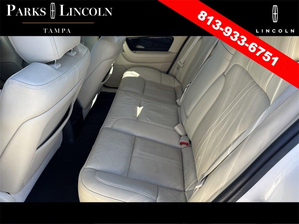 2013 Lincoln MKS Base