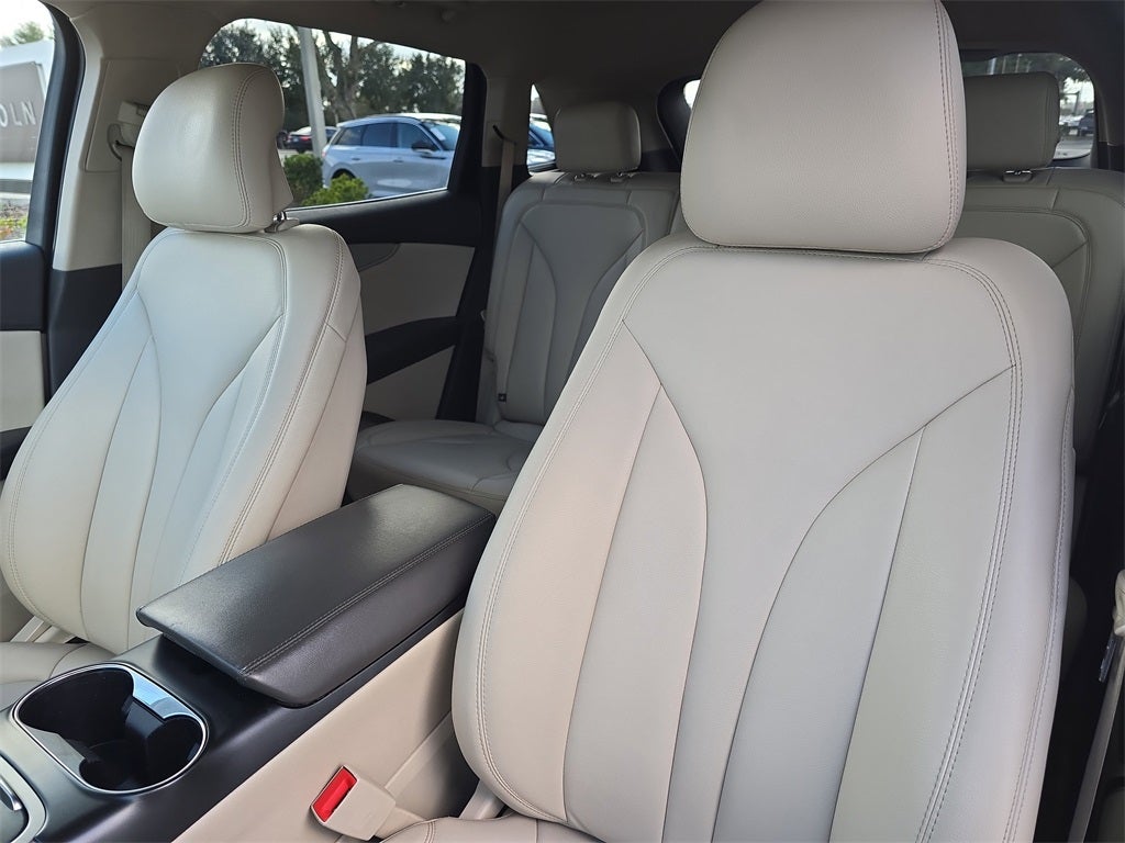 2019 Lincoln Nautilus Standard