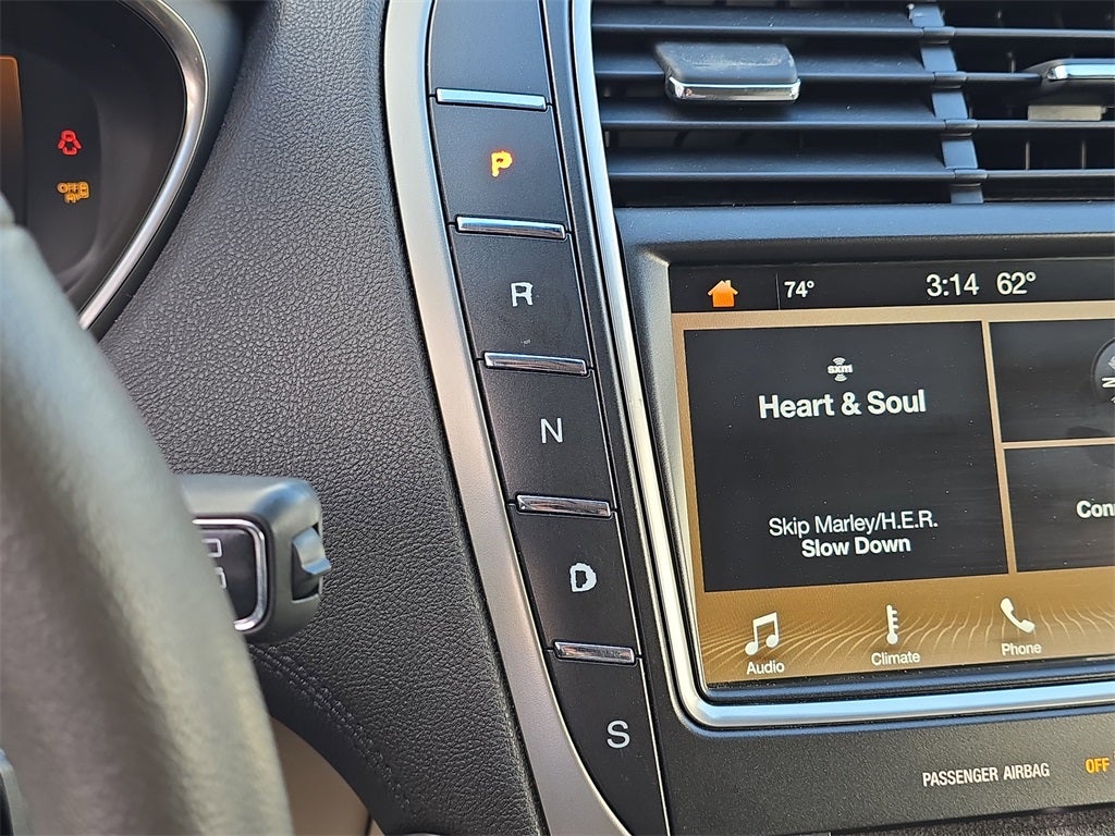 2019 Lincoln Nautilus Standard