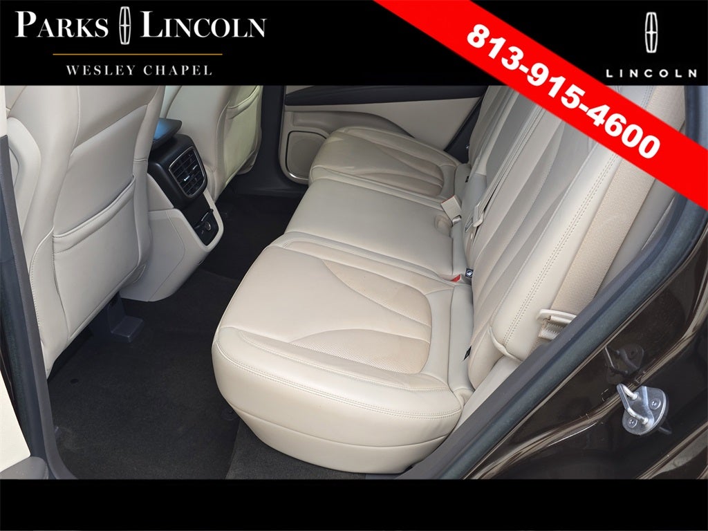 2019 Lincoln Nautilus Select