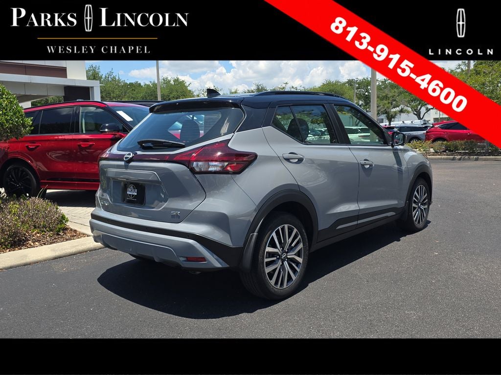 2023 Nissan Kicks SR