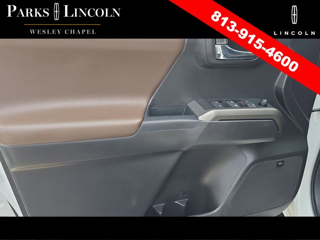 2022 Toyota Tacoma Limited V6