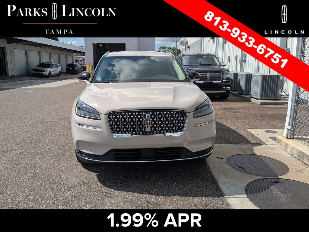 2022 Lincoln Corsair Standard