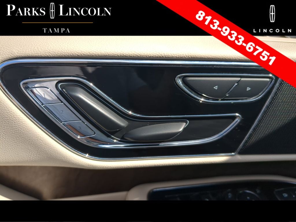 2018 Lincoln Navigator Select