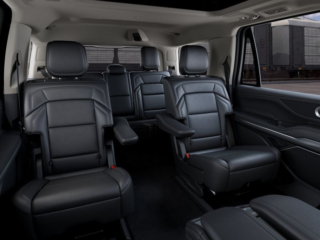2027 Lincoln Navigator Reserve InTransit