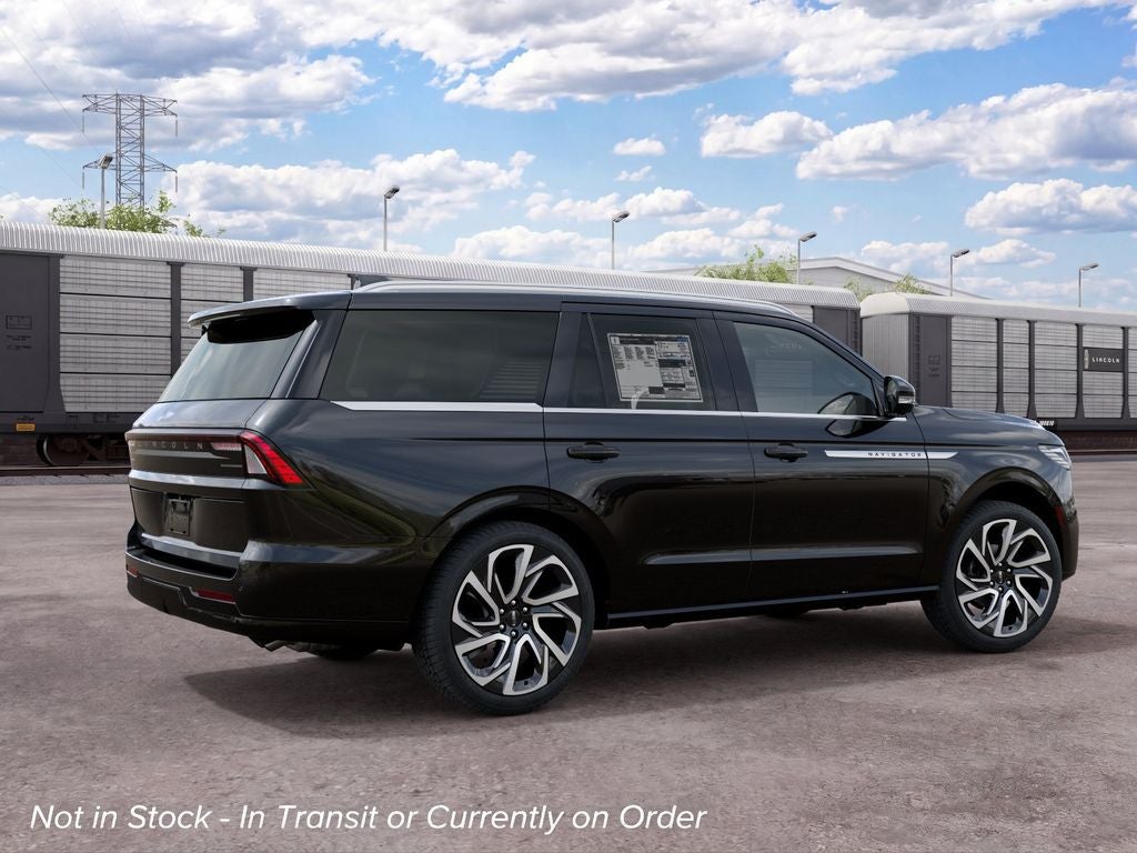 2027 Lincoln Navigator Reserve InTransit