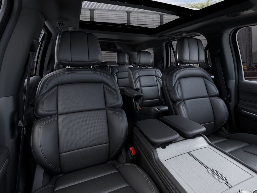 2027 Lincoln Navigator Reserve InTransit