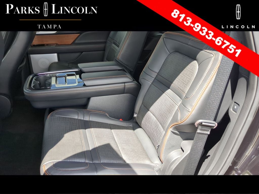 2022 Lincoln Navigator Black Label