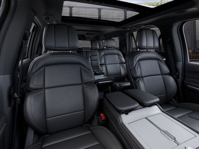 2027 Lincoln Navigator L Reserve