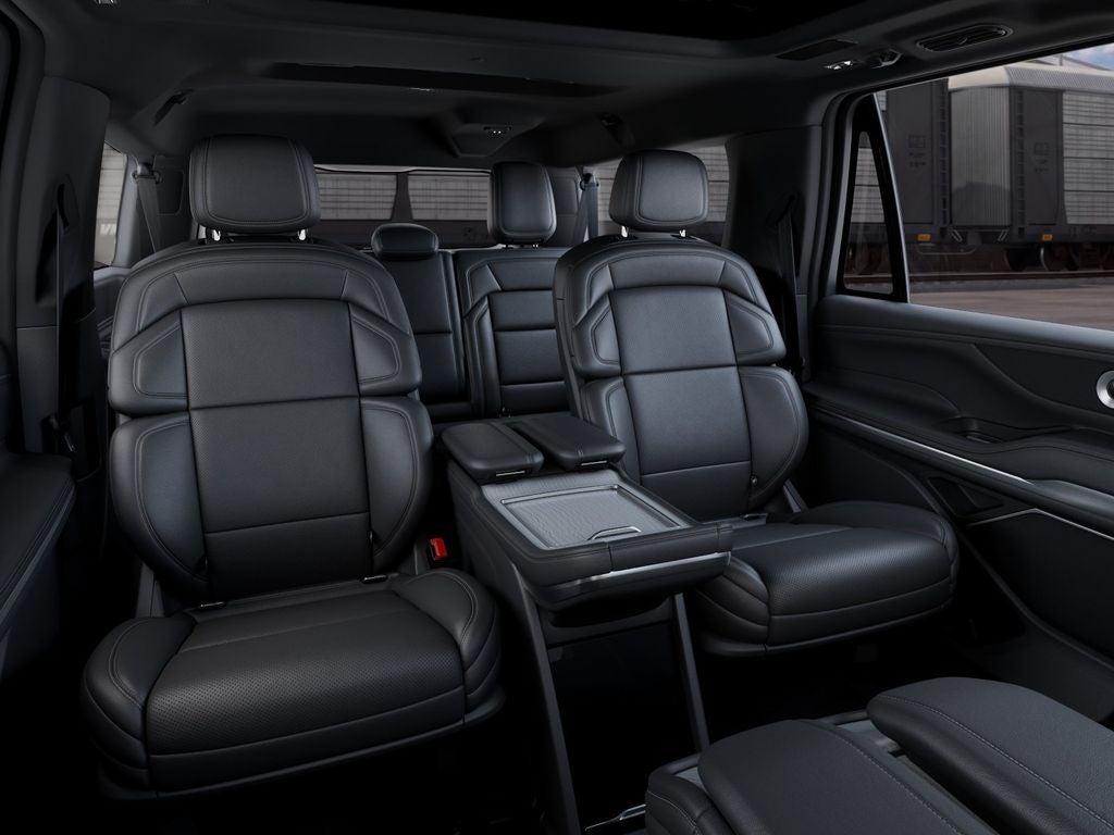 2027 Lincoln Navigator L Reserve