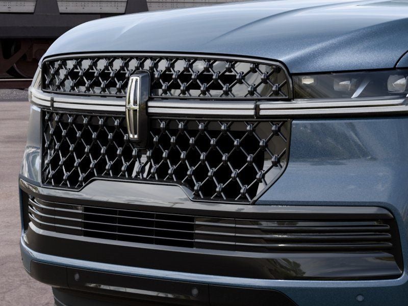 2027 Lincoln Navigator L Reserve