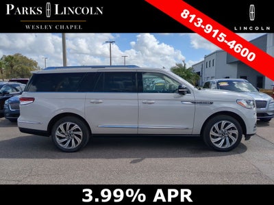 2022 Lincoln Navigator L Reserve