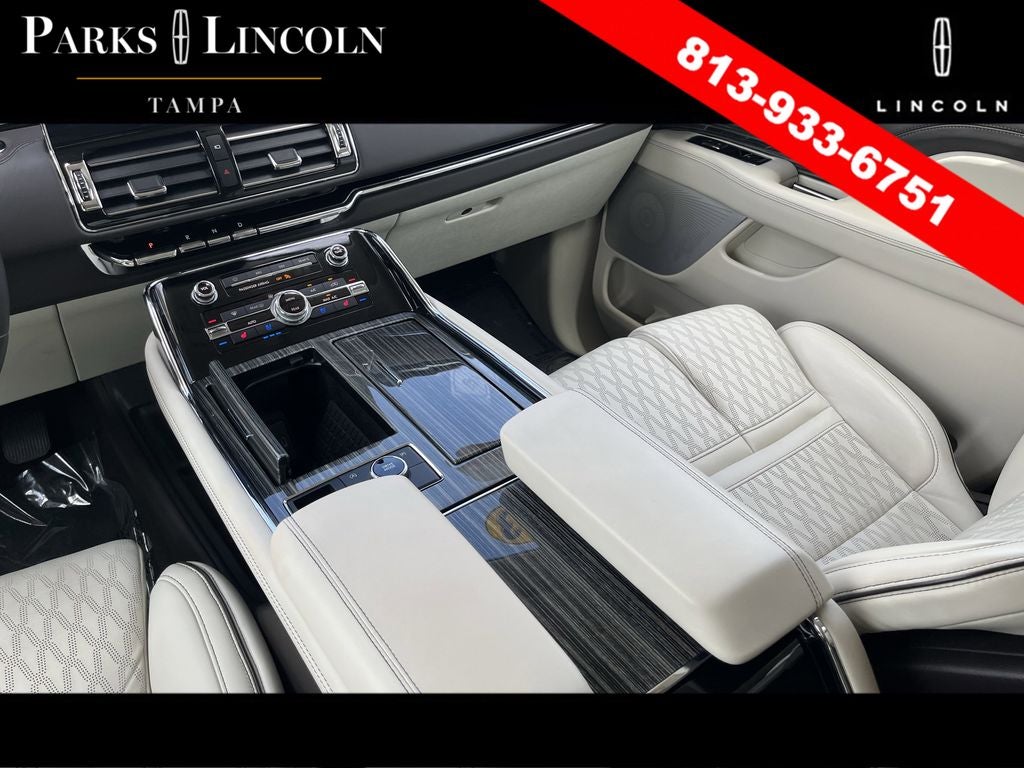 2023 Lincoln Navigator L Black Label
