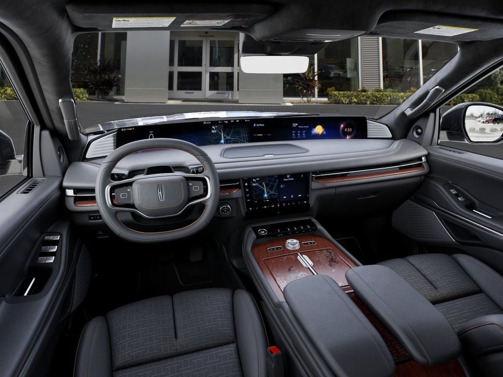 2027 Lincoln Navigator L Black Label