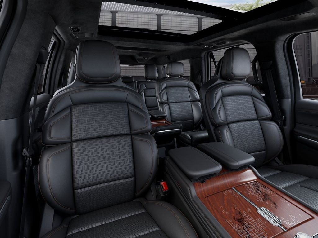 2027 Lincoln Navigator L Black Label InTransit