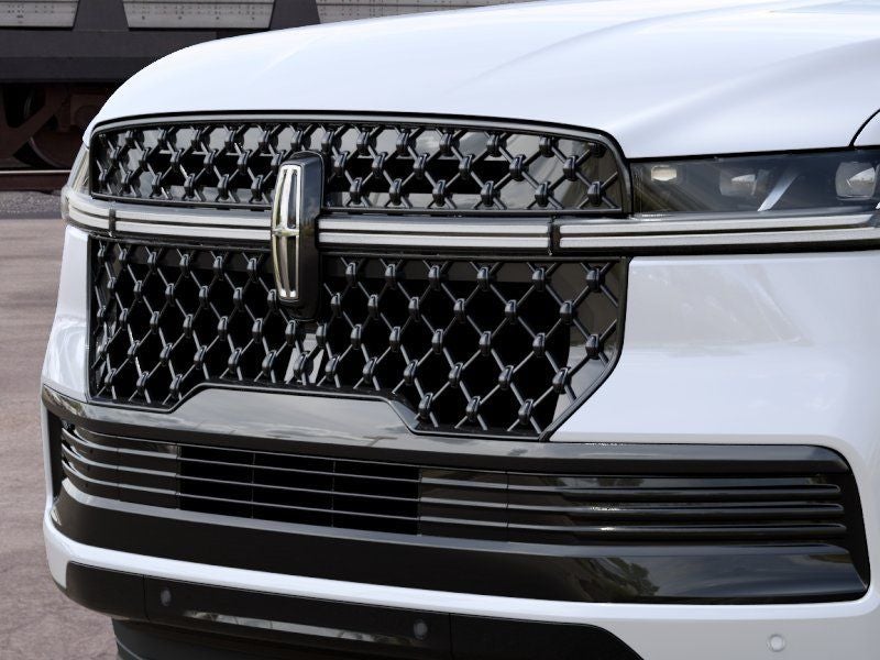2027 Lincoln Navigator L Black Label InTransit
