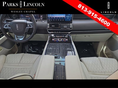 2022 Lincoln Navigator L Black Label