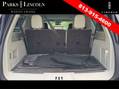 2022 Lincoln Navigator L Black Label