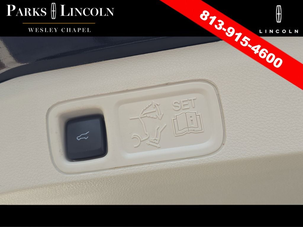 2022 Lincoln Navigator L Black Label
