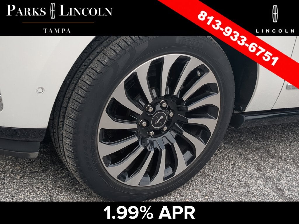 2022 Lincoln Navigator L Black Label