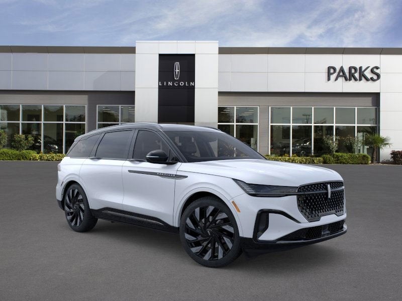 2025 Lincoln Nautilus Reserve