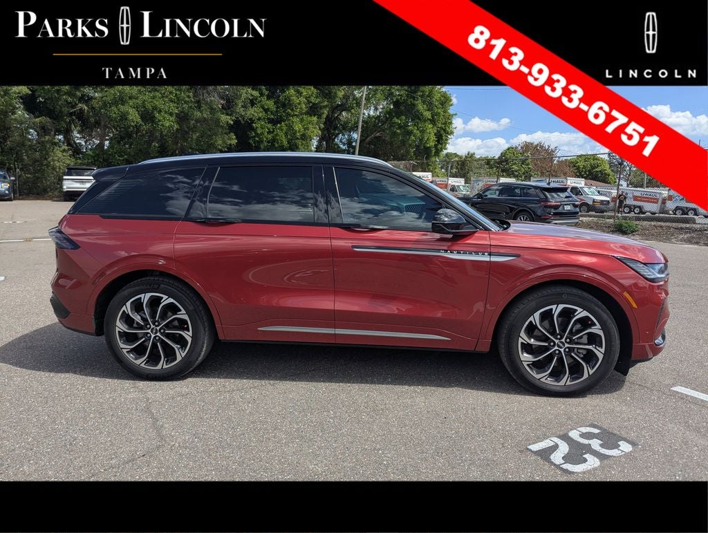 2024 Lincoln Nautilus Reserve