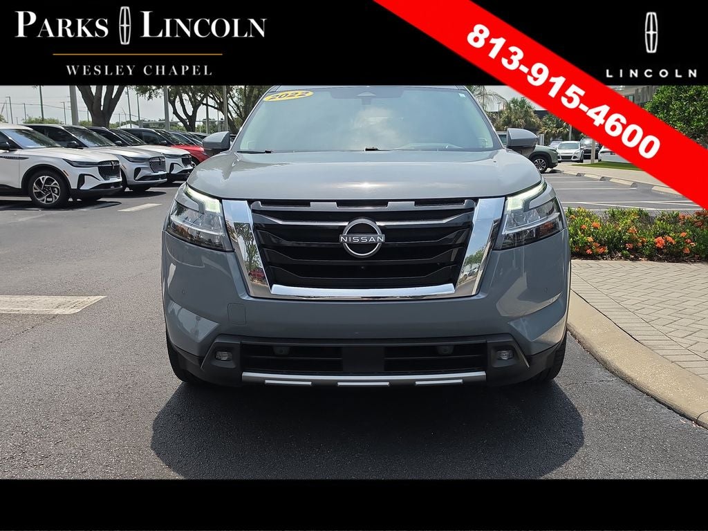 2022 Nissan Pathfinder Platinum