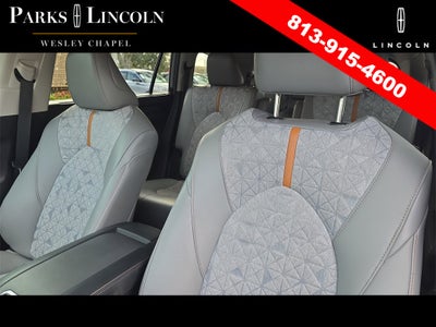 2022 Toyota Highlander Hybrid Bronze Edition