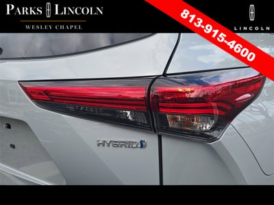 2022 Toyota Highlander Hybrid Bronze Edition