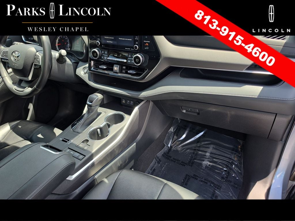 2022 Toyota Highlander LE