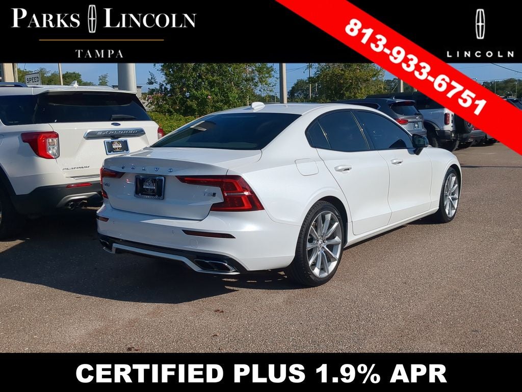 2021 Volvo S60 T5 Momentum