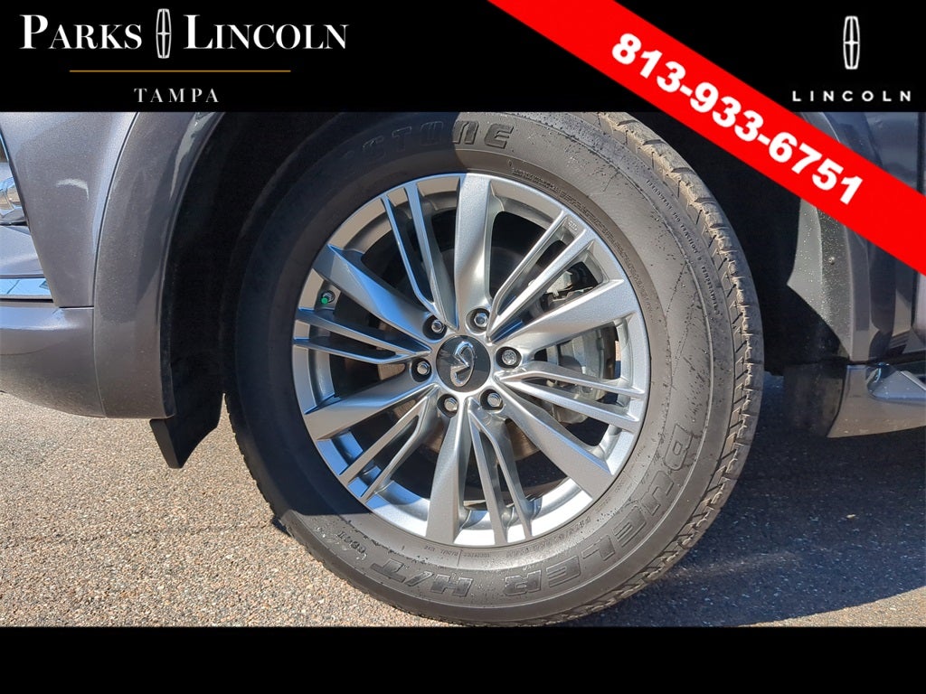 2022 INFINITI QX80 LUXE