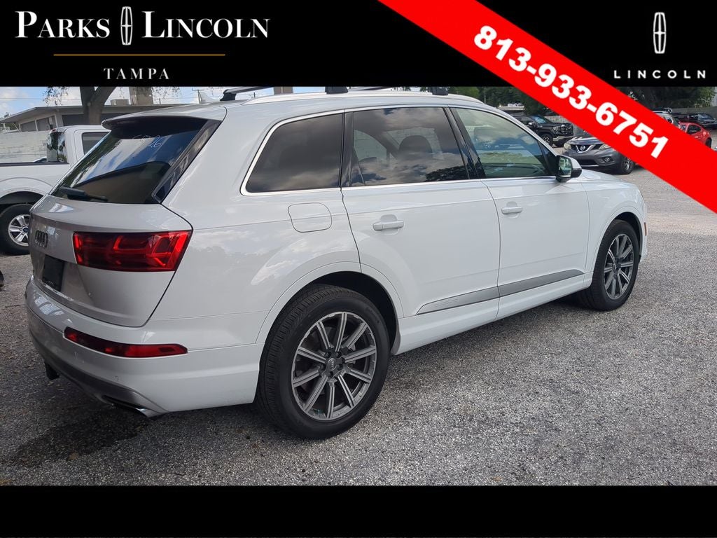 2019 Audi Q7 45 Premium Plus quattro