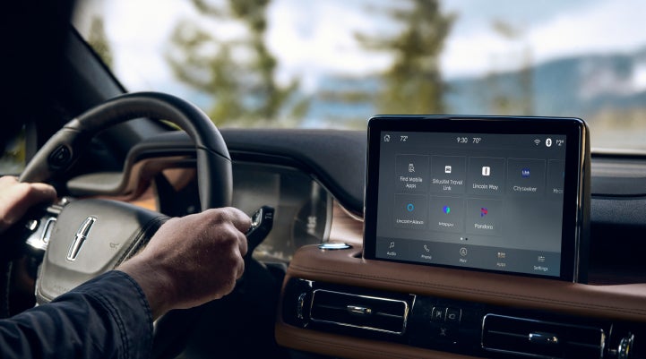 The center touchscreen of a Lincoln Aviator® SUV is shown | Parks Lincoln of Tampa in Tampa FL