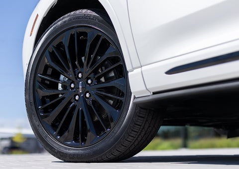 The stylish blacked-out 20-inch wheels from the available Jet Appearance Package are shown. | Parks Lincoln of Tampa in Tampa FL