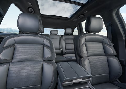 The spacious second row and available panoramic Vista Roof® is shown. | Parks Lincoln of Tampa in Tampa FL