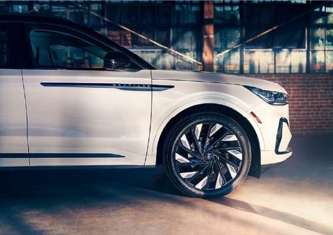 The wheels of the available Jet Appearance Package are highlighted. | Parks Lincoln of Tampa in Tampa FL