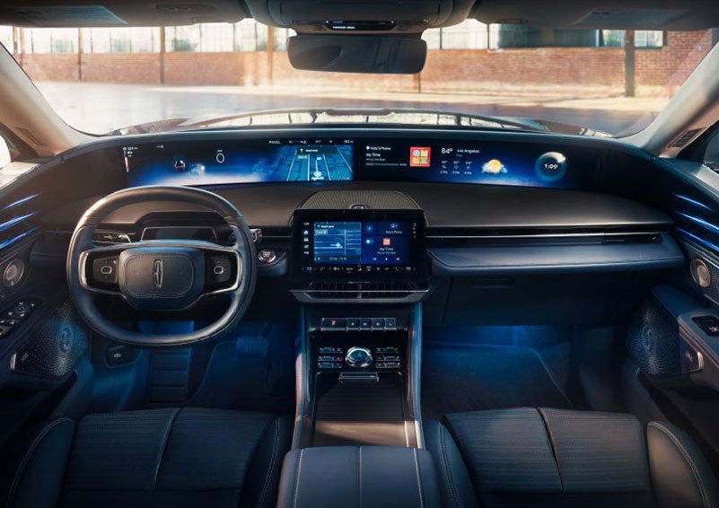 The panoramic display is shown in a 2025 Lincoln Nautilus® SUV. | Parks Lincoln of Tampa in Tampa FL