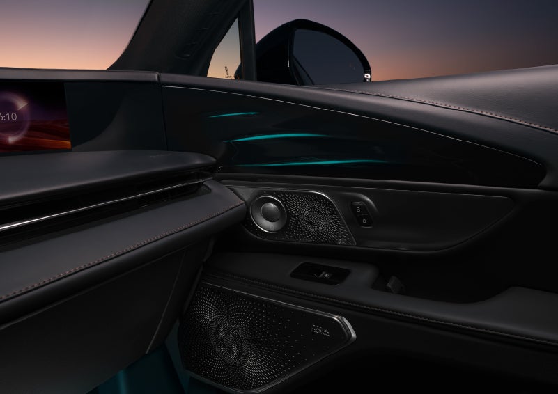 Selectable ambient lighting glows in the passenger door panel. | Parks Lincoln of Tampa in Tampa FL